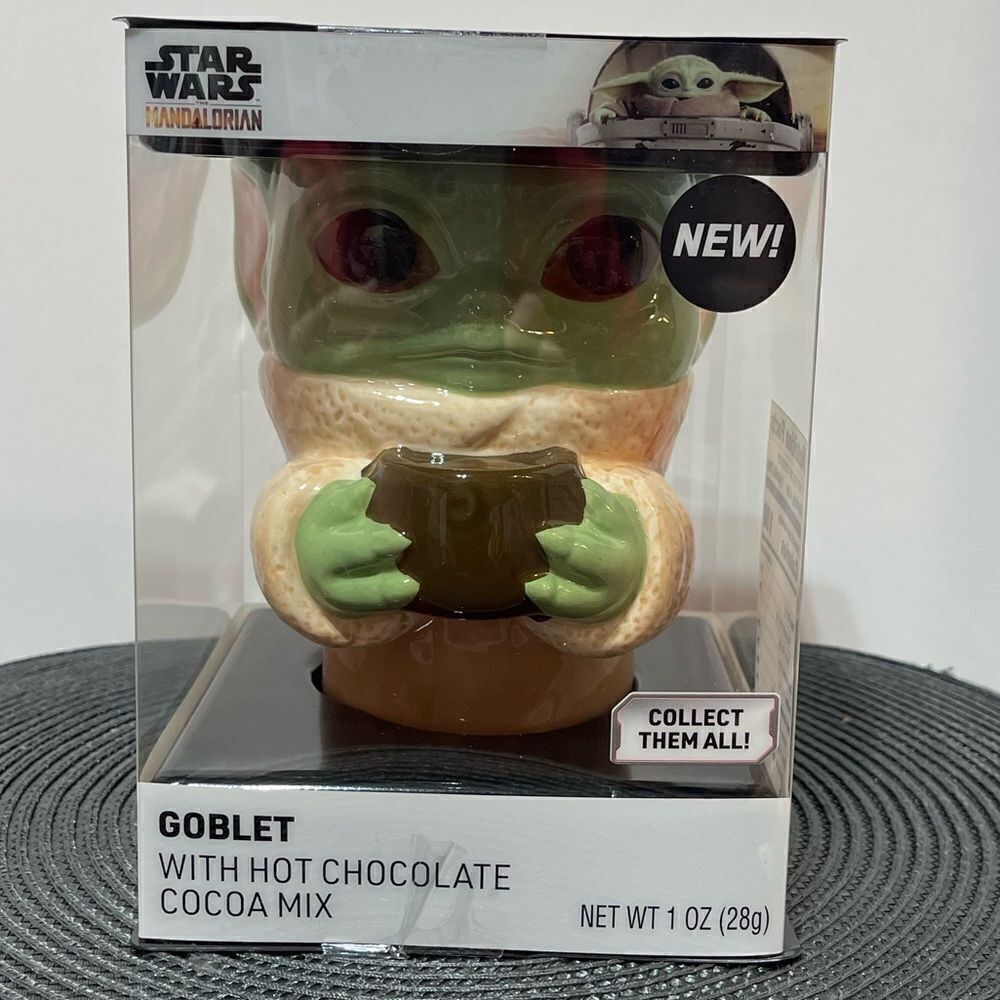 Star Wars Mandalorian Grogu Goblet NWT